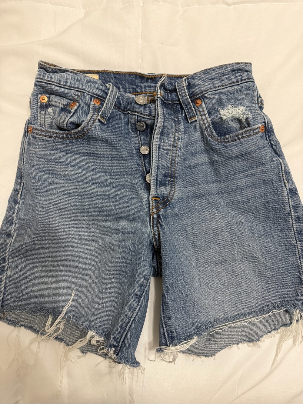 LEVIS 501 High-Rise Distressed Denim Shorts - Blue